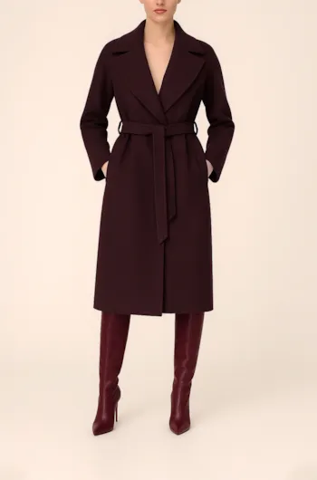 casaco-comprido-com-gola-ampla-e-cinto-look-bordeaux