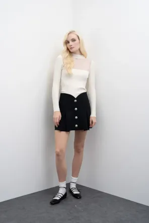 CAMISOLA COM ABERTURA  EM TULE  GOA GOA 