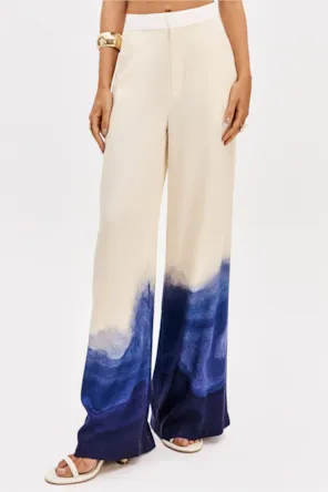 CALÇAS FLUIDAS LANÇA PERFUME 