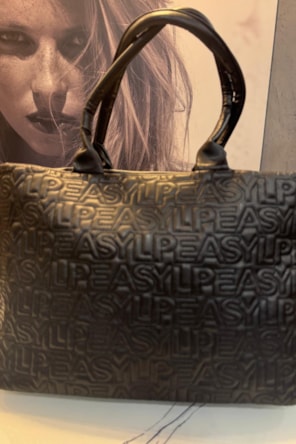 MALA SHOPING BAG LANÇA PERFUME 