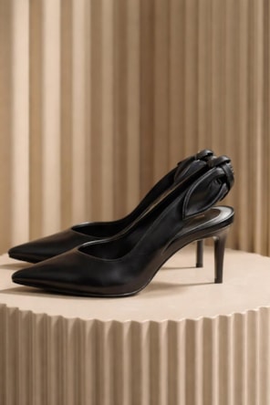 SAPATO SCARPIN LAÇO CARRANO 