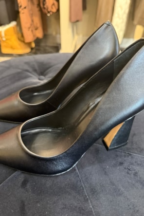 SAPATOS PRETOS CARRANO 